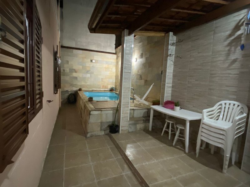 Casa à venda Bosque dos Eucaliptos com 200m² e 4 quartos por R$ 760.000 - 1140130260-casa-churrasqueira.jpeg