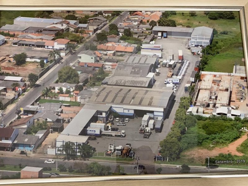 Comercial à venda Estância Velha com 41900m² e 1 quarto por R$ 5.300.000 - 672362075-505b2258-57ec-489a-98b8-e4b01c6b4f8b.JPG