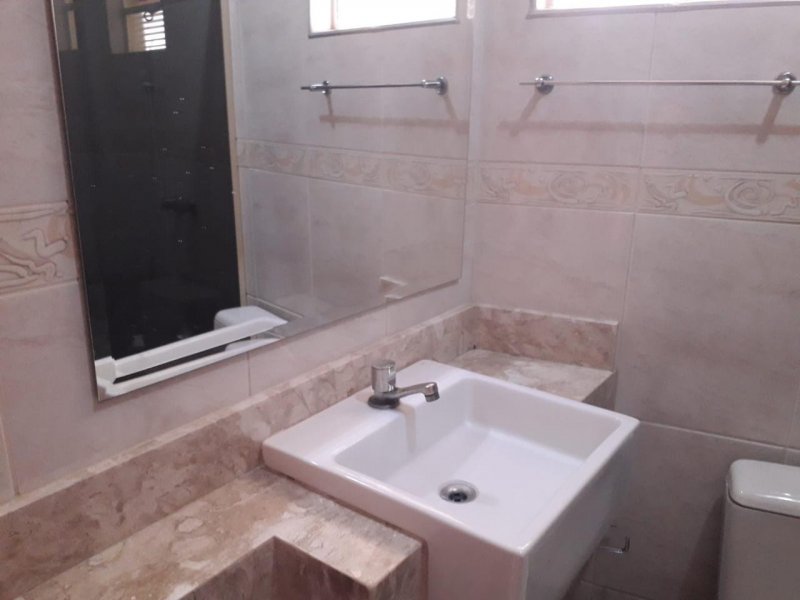 Casa à venda Vila Paiva com 92m² e 2 quartos por R$ 410.000 - 1418744803-casa-sp-banheiro1.jpeg