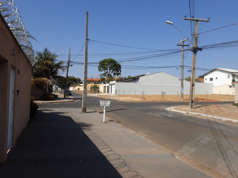 imóvel com 567m² - Jardim Santo Antônio - Goiânia