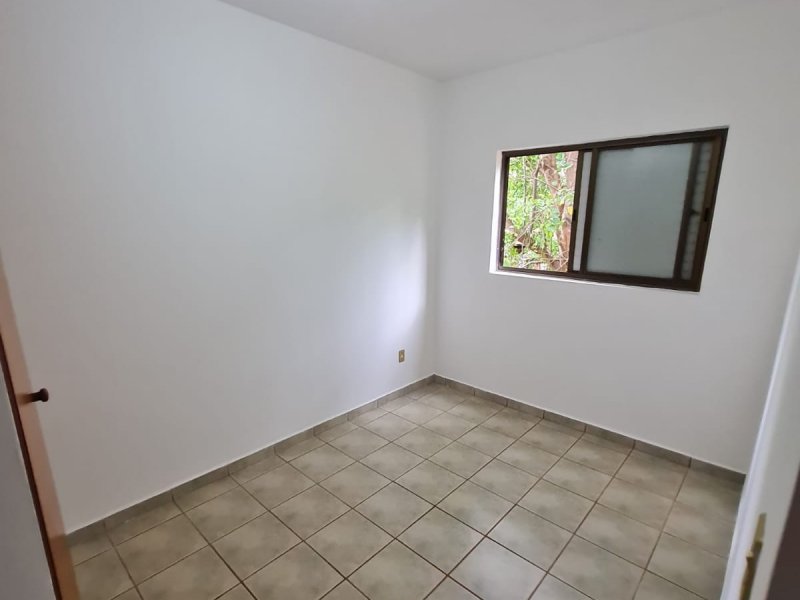 Apartamento à venda Centro com 68m² e 2 quartos por R$ 150.000 - 807838907-whatsapp-image-2021-09-24-at-16.jpeg