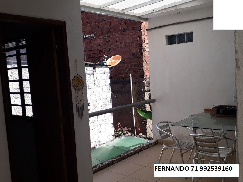 Casa à venda Bôca do Rio com 340m² e 5 quartos por R$ 345.000 - 1002316918-varanda-fundos-andar-1.jpeg