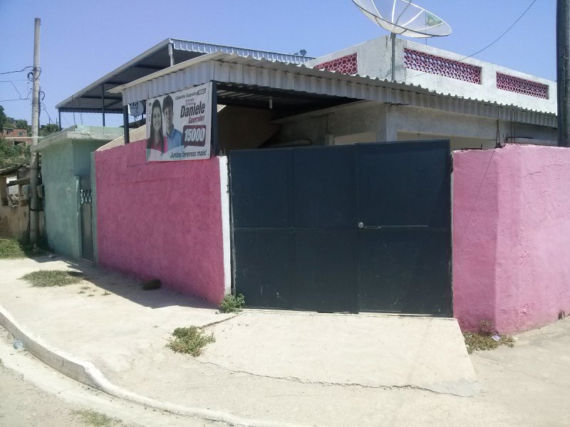 Casa à venda Santa Rita com 100m² e 1 quarto por R$ 150.000 - 1157685107-cam00919.jpg