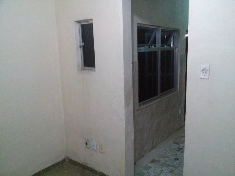 Casa à venda Santa Rita com 100m² e 1 quarto por R$ 150.000 - 1970205490-cam00054.jpg