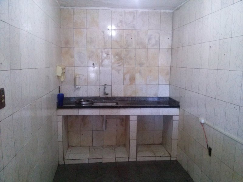Casa à venda Santa Rita com 100m² e 1 quarto por R$ 150.000 - 958017150-cam00893.jpg