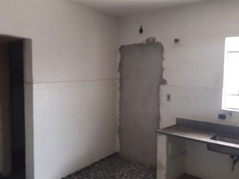 Casa à venda Cidade Domitila com 130m² e 3 quartos por R$ 430.000 - 98973672-7.jpeg