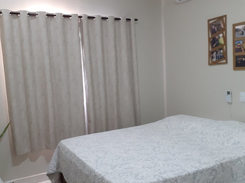 Casa à venda Centro com 110m² e 3 quartos por R$ 270.000 - 1693094561-20210412-172103.jpg