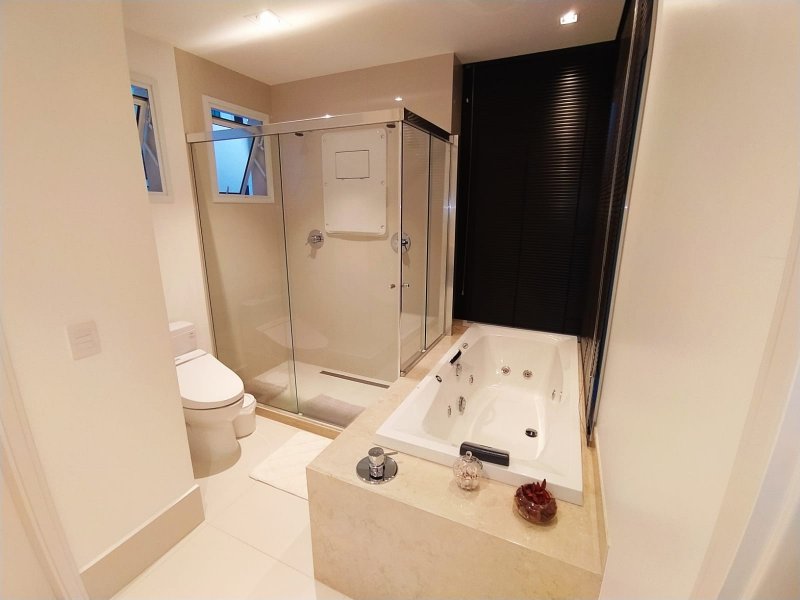 imóvel com 214m² - Gleba Fazenda Palhano - Londrina