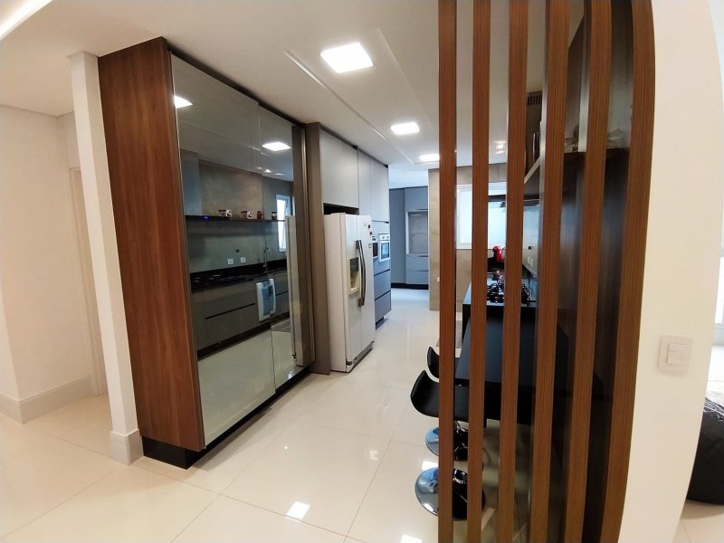 imóvel com 214m² - Gleba Fazenda Palhano - Londrina