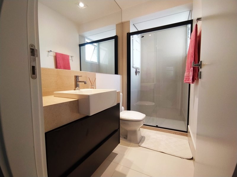 imóvel com 214m² - Gleba Fazenda Palhano - Londrina