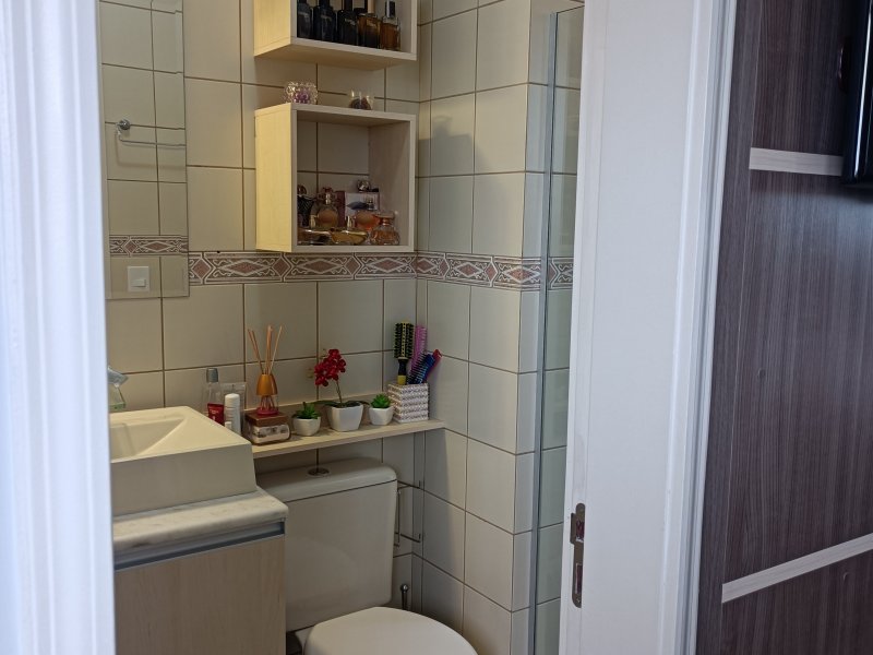 imóvel com 70m² - Capão Raso - Curitiba