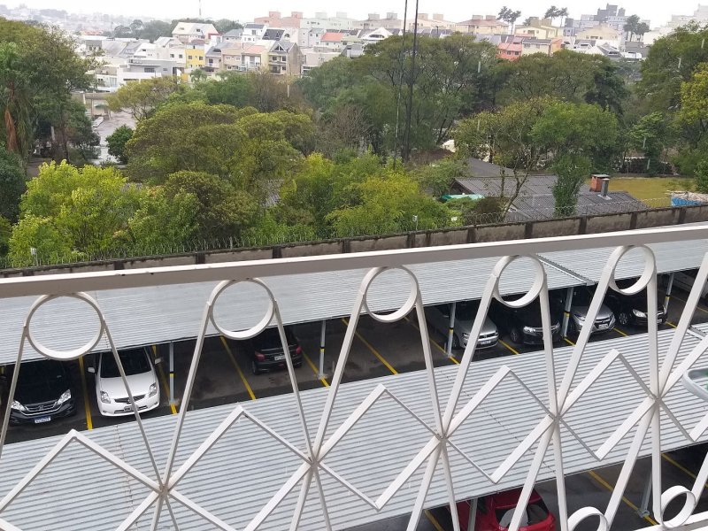 imóvel com 70m² - Capão Raso - Curitiba