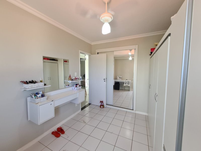 imóvel com 190m² - Costa Azul - Salvador