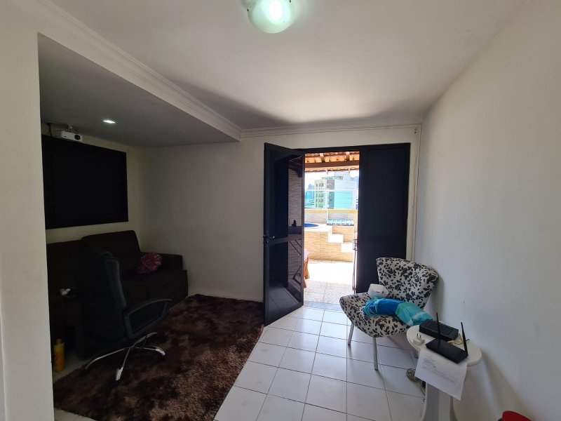 imóvel com 190m² - Costa Azul - Salvador
