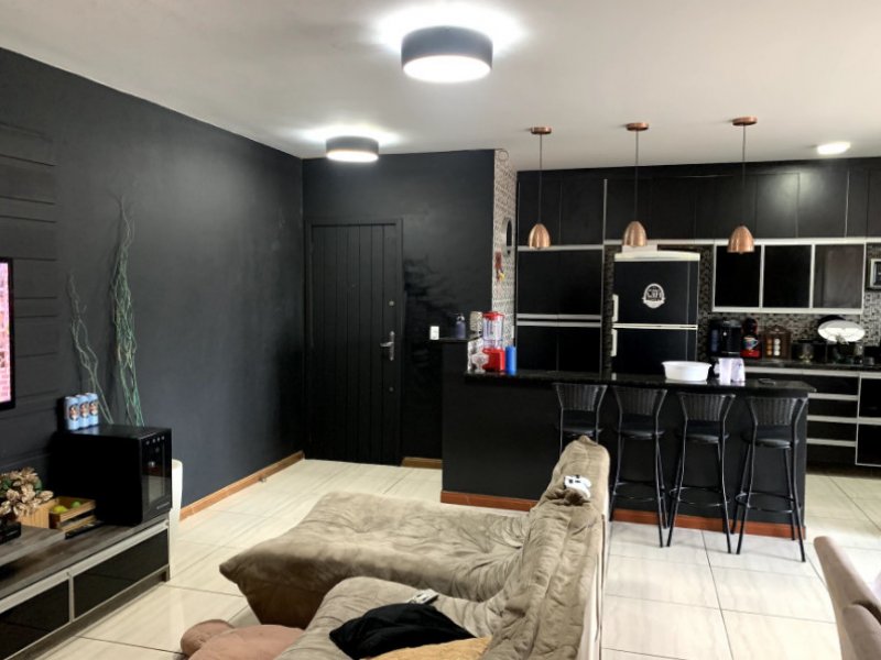 imóvel com 91m² - Saguaçu - Joinville