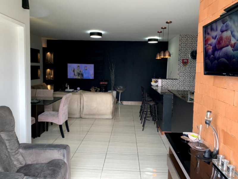 imóvel com 91m² - Saguaçu - Joinville