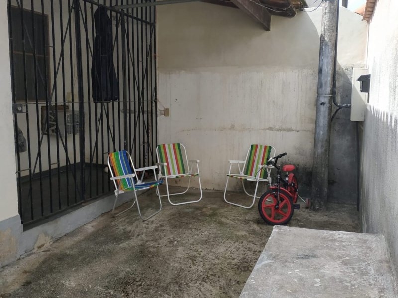 Casa à venda Campo Grande com 188m² e 2 quartos por R$ 295.000 - 1942665947-quintal-frente.jpeg