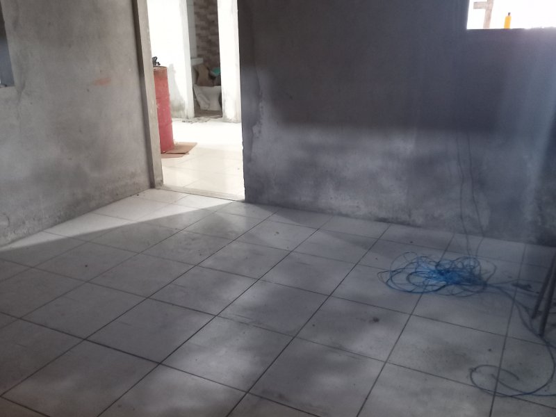 Casa à venda Papagaio com 78m² e 1 quarto por R$ 85.000 - 1348253288-20210926-132307.jpg