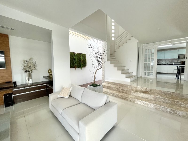 imóvel com 271m² - Bessa - João Pessoa