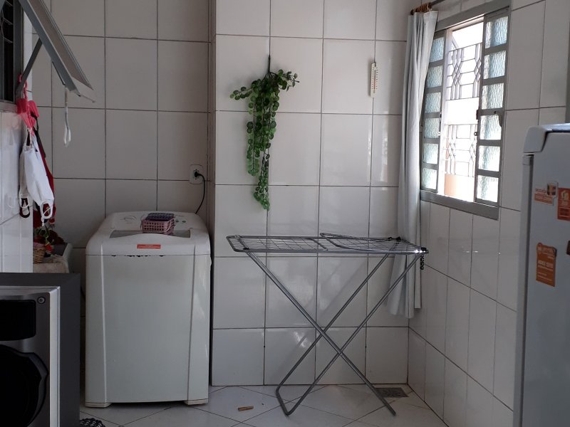 imóvel com 300m² - Centro - Brasília