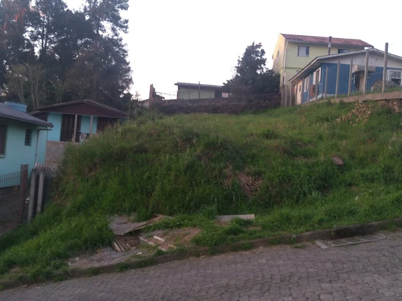 Terreno à venda São Caetano com 374m² e 1 quarto por R$ 266.000 - 672091109-img-20210830-wa0008.jpg