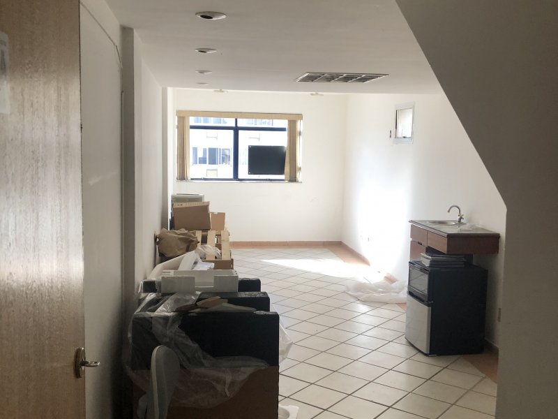 Comercial à venda Centro com 60m² e 1 quarto por R$ 320.000 - 1941546250-6bc685ba-0867-4b9e-86a4-9056117c9bd1.jpeg