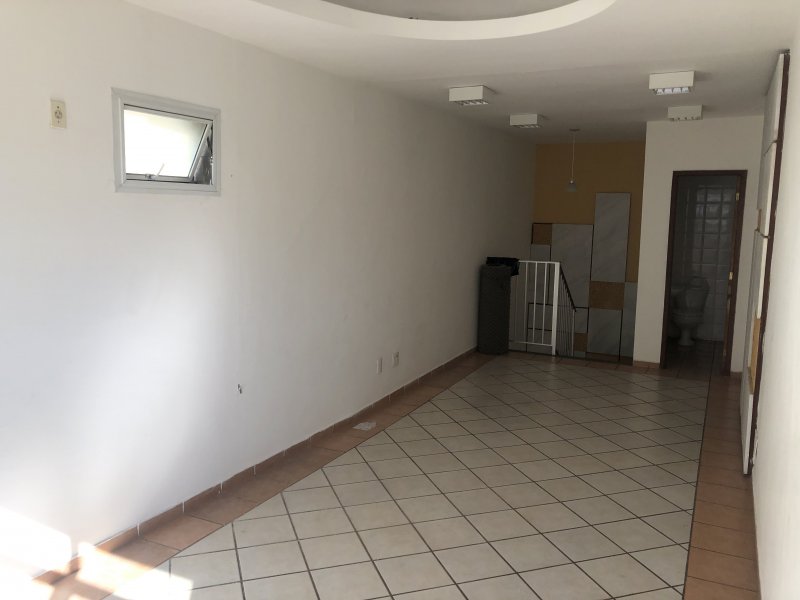 Comercial à venda Centro com 60m² e 1 quarto por R$ 320.000 - 272820837-8b99d515-6f75-4e7b-8c25-65b5b04fcddf.jpeg
