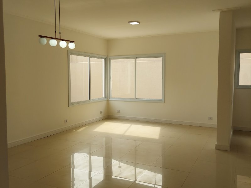 Casa à venda Jardim America com 180m² e 3 quartos por R$ 1.000.000 - 794765266-20210914-092851.jpg