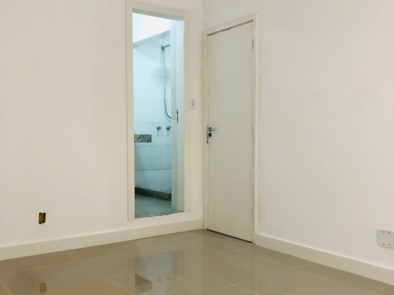 Apartamento à venda Laranjeiras com 70m² e 2 quartos por R$ 630.000 - 2142820236-14.jpg