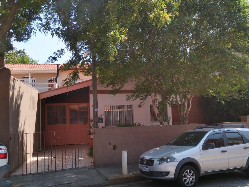 Casa à venda Jardim Santa Lucia com 200m² e 3 quartos por R$ 750.000 - 619413769-foto4.jpeg