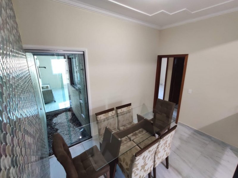 Casa à venda Planície da Serra com 200m² e 4 quartos por R$ 450.000 - 1855822946-whatsapp-image-2021-02-04-at-18.jpeg