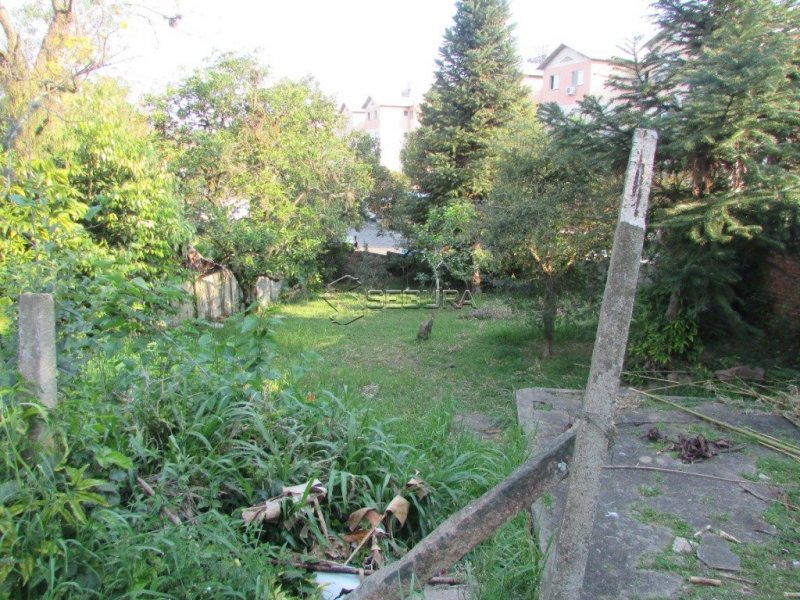 Terreno à venda N. Sra. das Gracas com 1320m² e 1 quarto por R$ 690.000 - 1960920389-casa-26.jpg