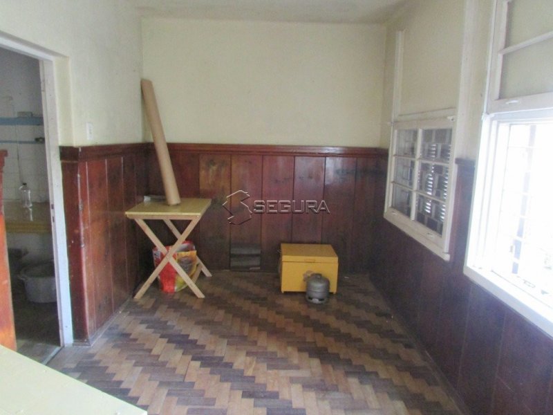 Terreno à venda N. Sra. das Gracas com 1320m² e 1 quarto por R$ 690.000 - 681202795-casa-9.jpg