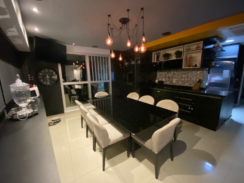 imóvel com 201m² - Quilombo  - Cuiabá