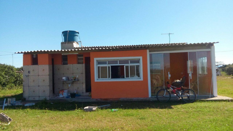 Casa para alugar Centro com 100m² e 2 quartos por R$ 1 - 1539558809-13.jpeg