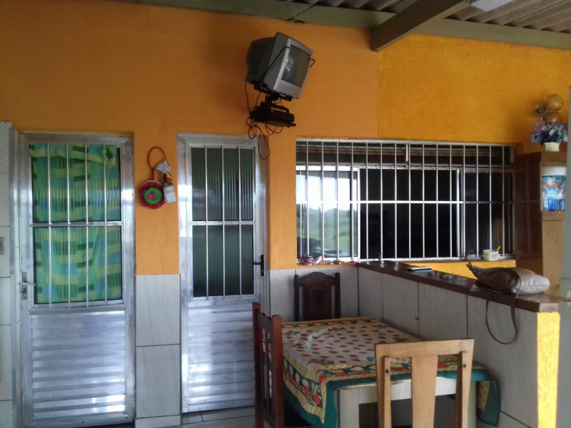 Casa para alugar Centro com 100m² e 2 quartos por R$ 1 - 1842594184-14.jpeg