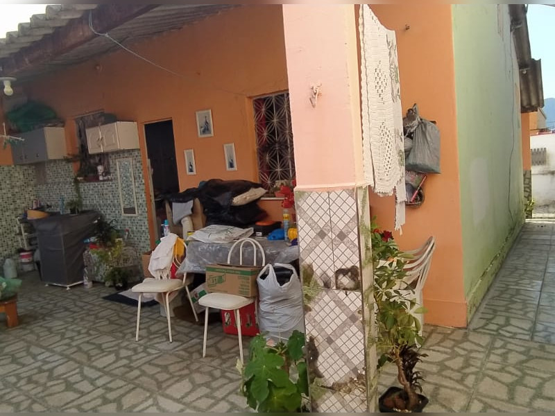 Casa à venda Inhoaíba com 120m² e 2 quartos por R$ 155.000 - 2b855949-0b14-45cc-ac47-9ef739adfad6.jpg