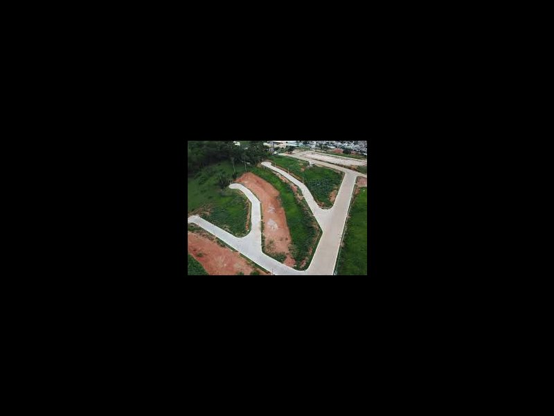 Terreno à venda Gilberto Machado com 300m² e 1 quarto por R$ 65.000 - 1400406800-images-copia.jpg