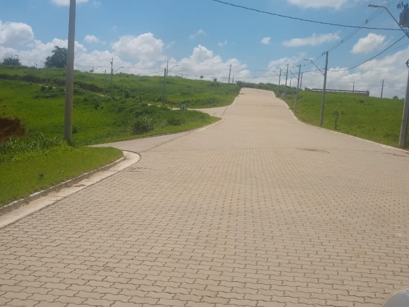 Terreno à venda Gilberto Machado com 300m² e 1 quarto por R$ 65.000 - 600403258-d8759a61-94f0-4d41-9dab-7aa55b02a5cb.jpg