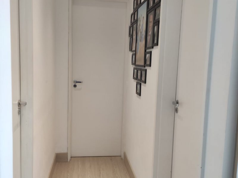 Apartamento à venda Cangaíba com 47m² e 2 quartos por R$ 270.000 - 1808441235-corredor.jpeg