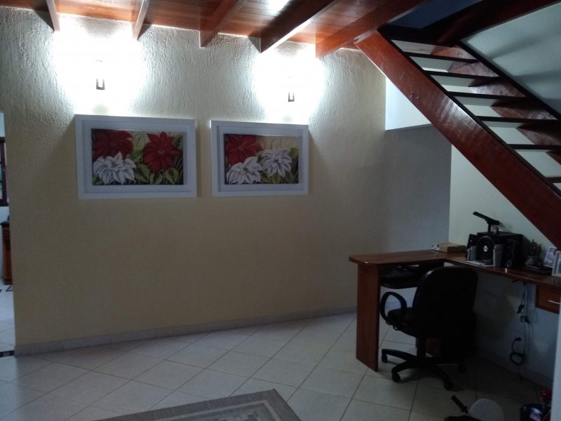 Casa à venda Jardim Carolina com 450m² e 2 quartos por R$ 850.000 - 2029760054-img-20190306-173214546.jpg