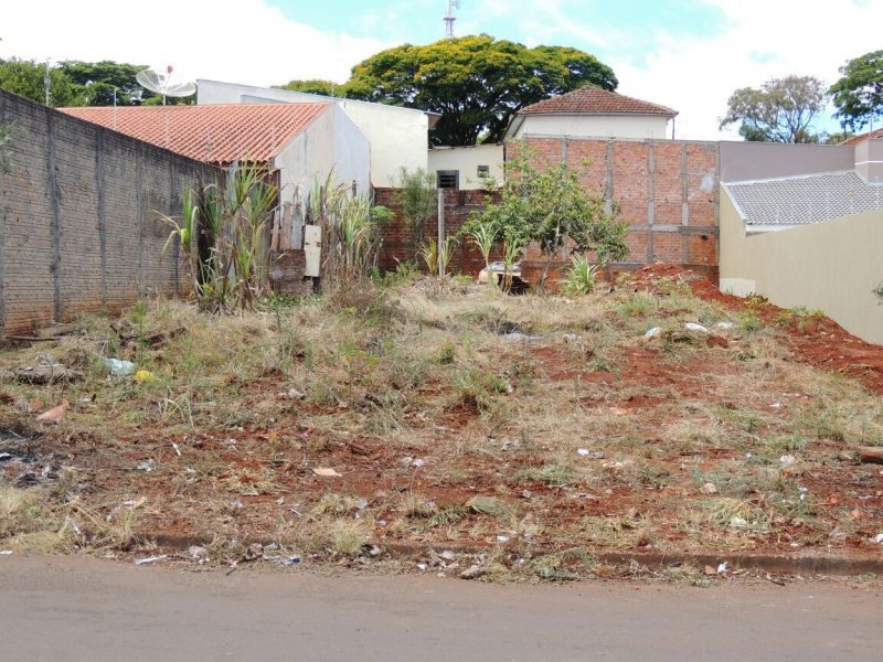 Terreno à venda Vila Nova com 426m² e 1 quarto por R$ 195.000 - 329711392-ef5b4eb1-3910-49dc-8662-79f37cf348d1.jpg