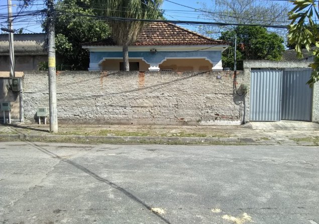 imóvel com 432m²