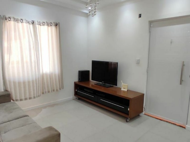 Casa de condomínio à venda Centro com 80m² e 3 quartos por R$ 305.000 - 2007322540-7bab027f-01dd-4dff-b5a0-c67ce578c412.jpg