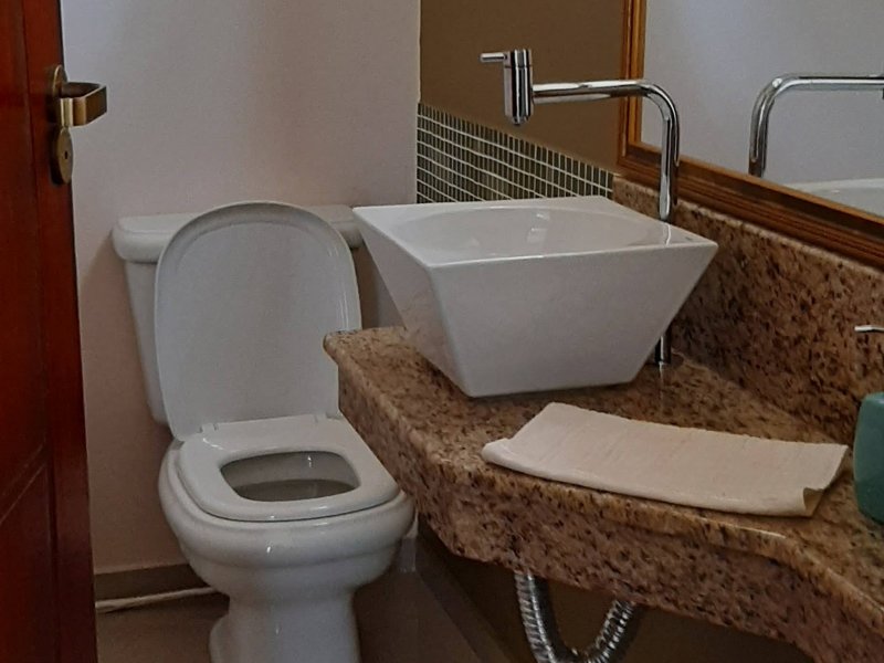 Casa à venda Centro com 251m² e 3 quartos por R$ 385.000 - 644097426-20201111-120426.jpg