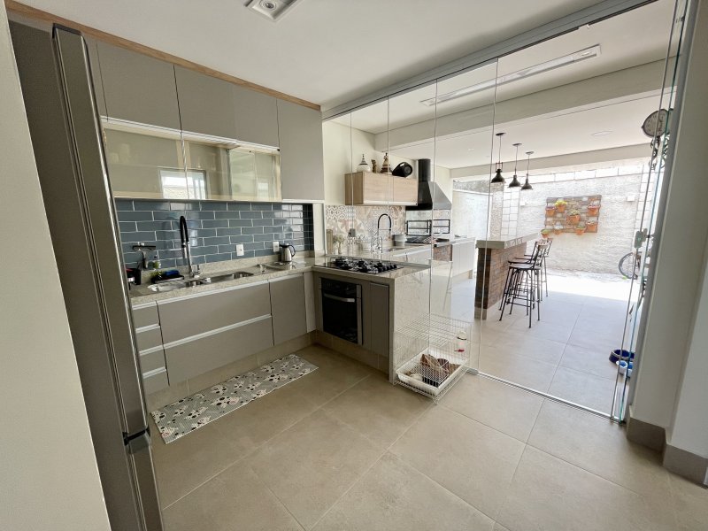 Casa de condomínio à venda Vila Jair com 110m² e 3 quartos por R$ 800.000 - 561546932-169d8d03-8c29-4af3-8bfc-64ecf7feadd8.jpeg