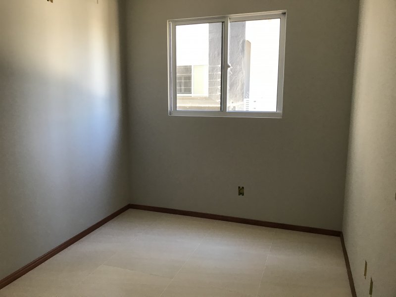 Apartamento à venda Costa e Silva com 60m² e 2 quartos por R$ 247.000 - 487441559-0b2cf94c-f6ff-470a-806d-21f92205c405.jpeg