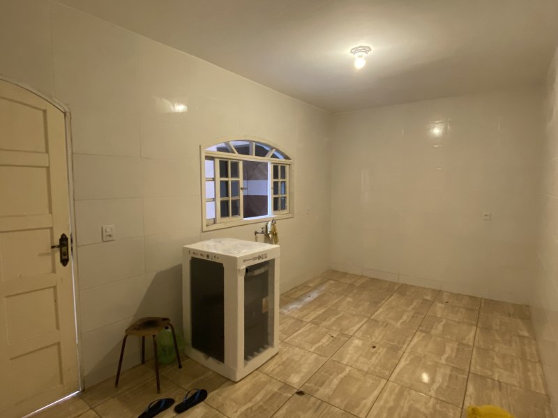 Casa à venda Fazenda Aricanduva com 140m² e 4 quartos por R$ 800.000 - 484268976-8474f1a9-24f2-4155-8a3d-f8915f84ffc3.jpeg