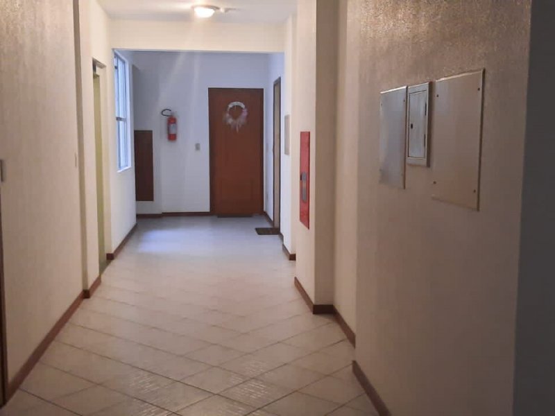 imóvel com 76m² - Praia Comprida - São José