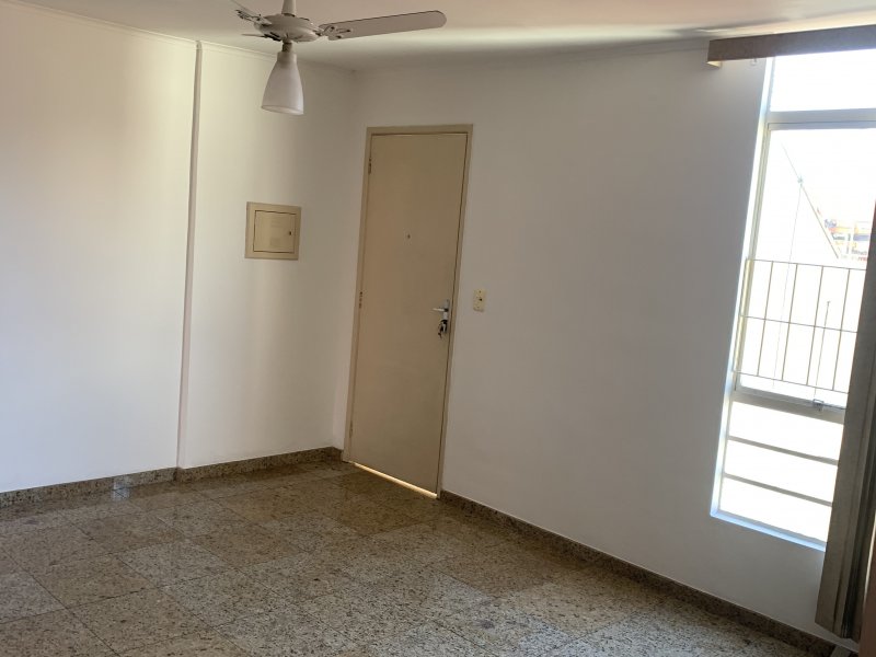 Apartamento à venda Umuarama com 68m² e 2 quartos por R$ 195.000 - 1519937612-f5af7a16-688f-499a-874d-f15b9ee2b7ce.jpeg